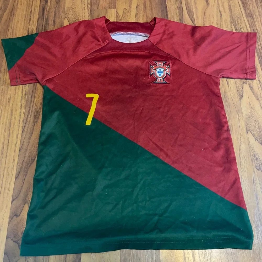 Cristiano Ronaldo Portugal Soccer Jersey Youth Size 24 Red Green Kit CR7 No 7
